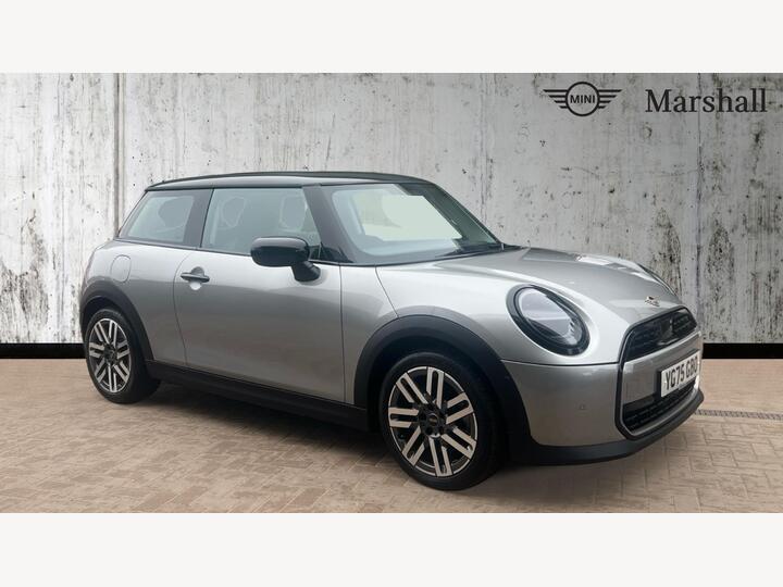 MINI Hatch 1.5C Classic Steptronic Euro 6 (s/s) 3dr