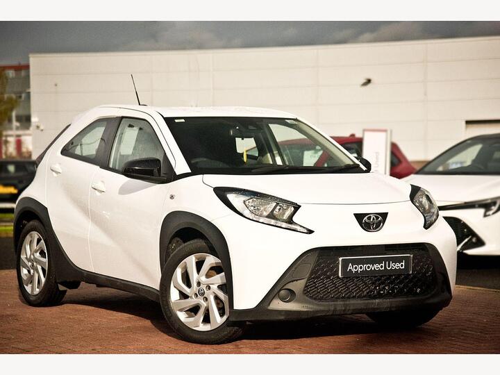 Toyota Aygo X 1.0 VVT-i Pure Euro 6 (s/s) 5dr