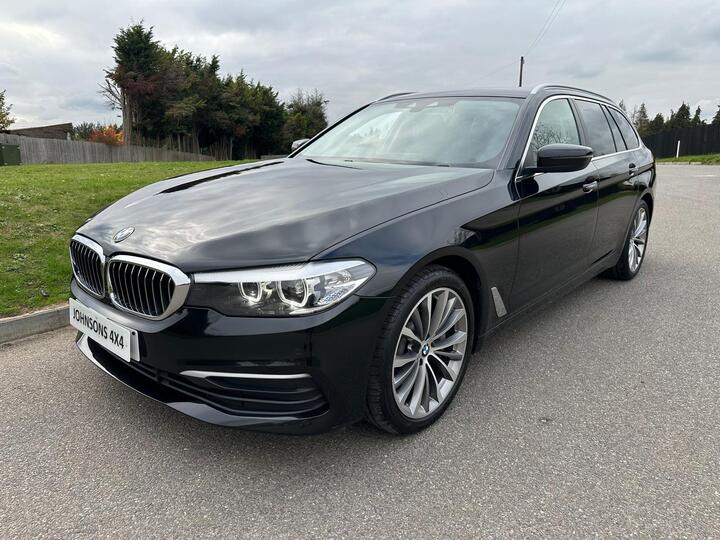 BMW 5 Series 3.0 530d SE Touring Auto XDrive Euro 6 (s/s) 5dr BMW 5 Series 3.0 530d SE Touring Auto XDrive Euro 6 (s/s) 5dr