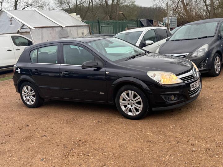 Vauxhall Astra 1.6i 16v Design 5dr