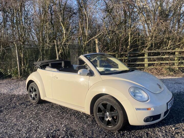 Volkswagen Beetle 1.6 Cabriolet Euro 4 2dr