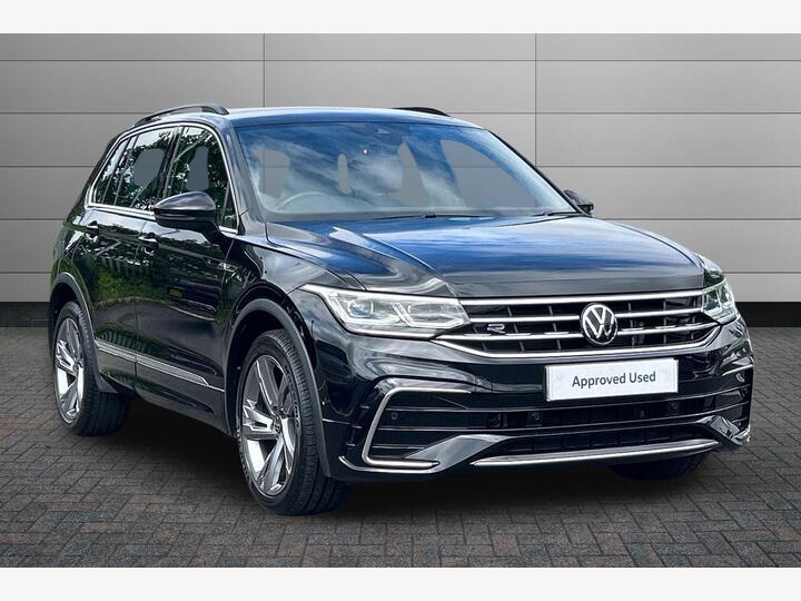 Volkswagen Tiguan 1.5 TSI R-Line Edition DSG Euro 6 (s/s) 5dr Volkswagen Tiguan 1.5 TSI R-Line Edition DSG Euro 6 (s/s) 5dr