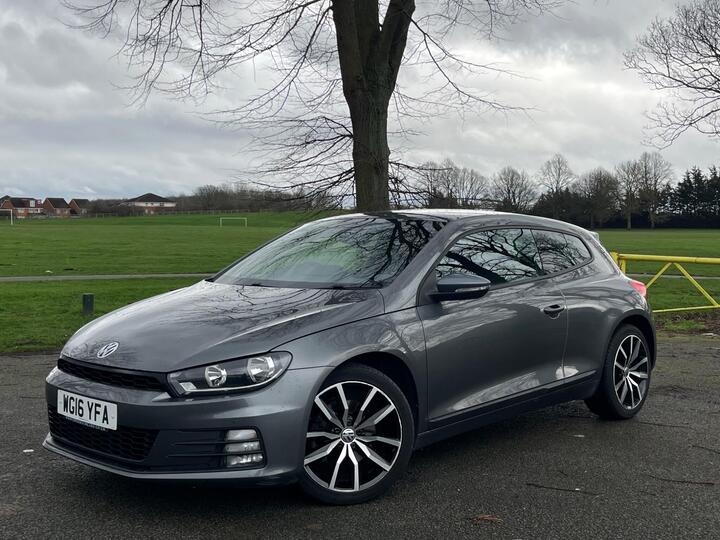 Volkswagen Scirocco 2.0 TSI BlueMotion Tech GT DSG Euro 6 (s/s) 3dr