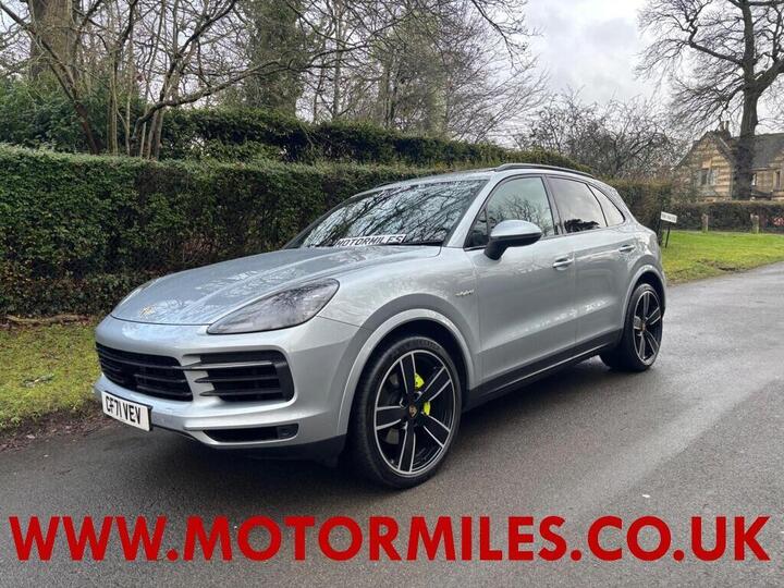 Porsche Cayenne 3.0 V6 E-Hybrid 17.9kWh TiptronicS 4WD Euro 6 (s/s) 5dr (3.6kW Charger)