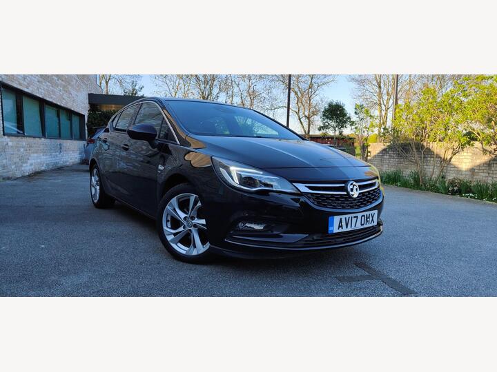 Vauxhall Astra 1.4i Turbo SRi Nav Euro 6 5dr Vauxhall Astra 1.4i Turbo SRi Nav Euro 6 5dr