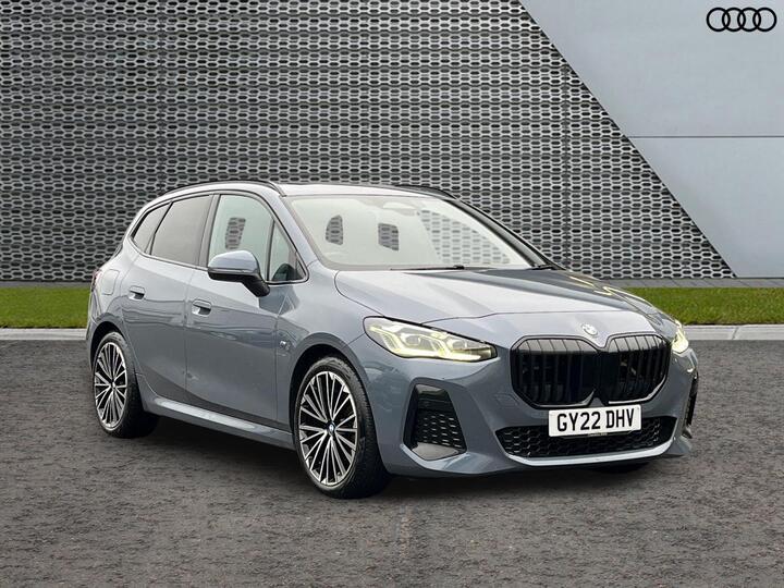 BMW 2 Series Active Tourer 1.5 220i MHT M Sport DCT Euro 6 (s/s) 5dr BMW 2 Series Active Tourer 1.5 220i MHT M Sport DCT Euro 6 (s/s) 5dr