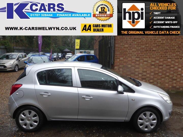 Vauxhall Corsa 1.4i 16v Club 5dr