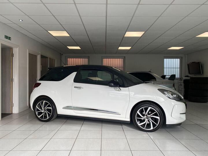 DS AUTOMOBILES DS 3 1.2 PureTech Prestige Euro 6 (s/s) 3dr