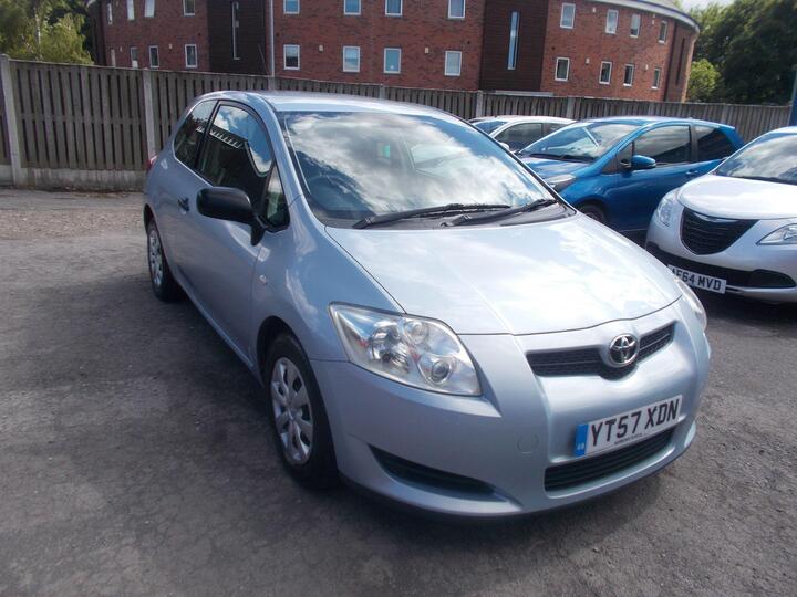 Toyota Auris 1.4 VVT-i T2 3dr