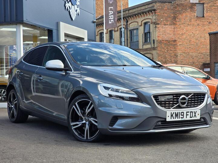 Volvo V40 2.0 D2 R-Design Edition Auto Euro 6 (s/s) 5dr