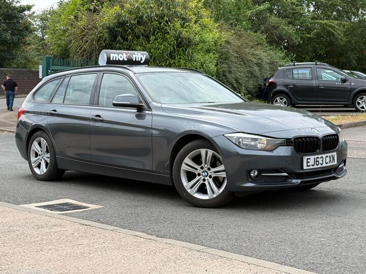 BMW 3 Series 2.0 320d Sport Touring Euro 5 (s/s) 5dr