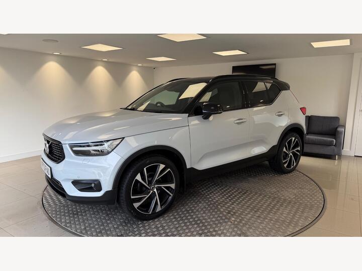 Volvo XC40 2.0 D3 R-Design Pro Auto Euro 6 (s/s) 5dr