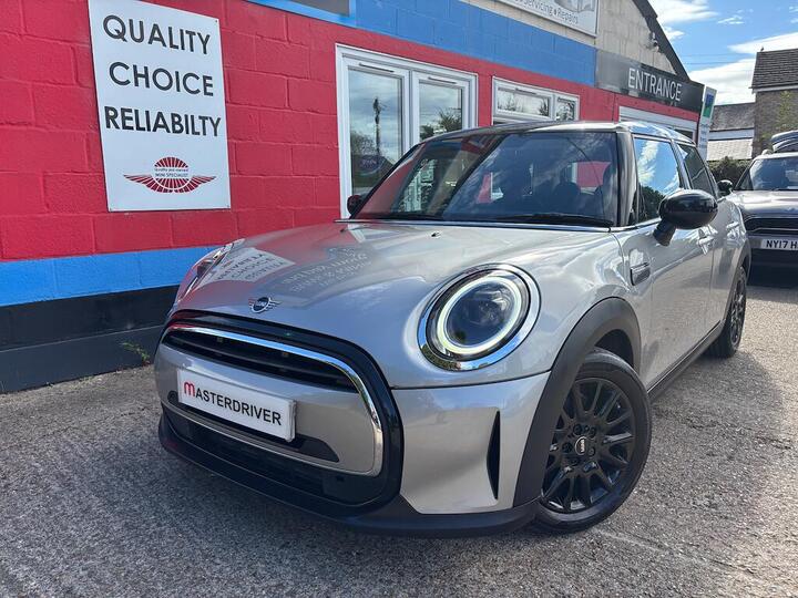 MINI Hatch 1.5 Cooper Classic Steptronic Euro 6 (s/s) 5dr