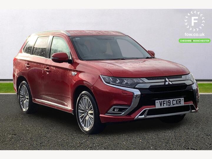 Mitsubishi Outlander 2.4h TwinMotor 13.8kWh 4h CVT 4WD Euro 6 (s/s) 5dr Mitsubishi Outlander 2.4h TwinMotor 13.8kWh 4h CVT 4WD Euro 6 (s/s) 5dr