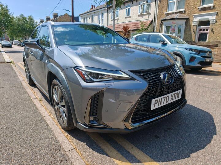 Lexus UX 2.0 250h F Sport E-CVT Euro 6 (s/s) 5dr