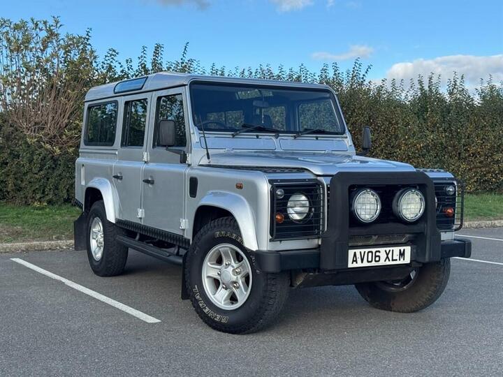 Land Rover Defender 110 2.5 TD5 Silver Station Wagon MWB 5dr