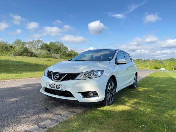 Nissan Pulsar 1.2 DIG-T Tekna XTRON Euro 5 (s/s) 5dr Euro 5 Nissan Pulsar 1.2 DIG-T Tekna XTRON Euro 5 (s/s) 5dr Euro 5
