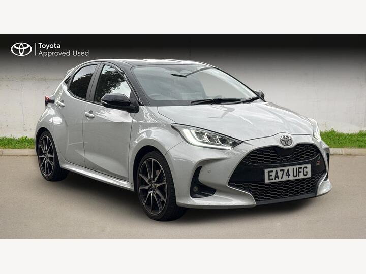 Toyota Yaris 1.5 VVT-h GR SPORT E-CVT Euro 6 (s/s) 5dr
