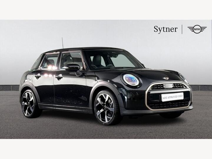 MINI Hatch 1.5C Exclusive Steptronic Euro 6 (s/s) 5dr