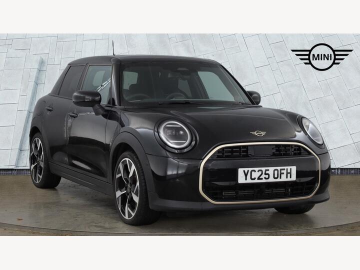 MINI Hatch 1.5C Exclusive Steptronic Euro 6 (s/s) 5dr