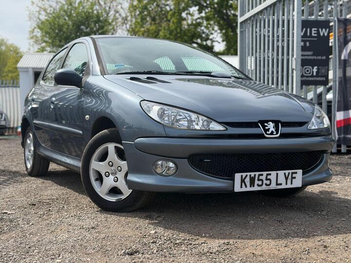 Peugeot 206 1.4 Verve 5dr Peugeot 206 1.4 Verve 5dr