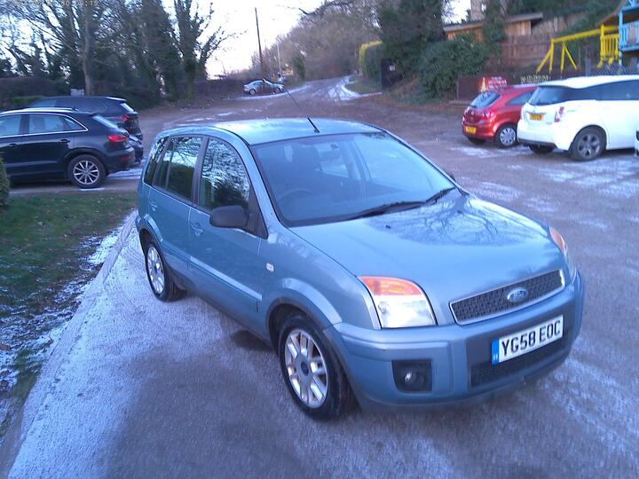 Ford Fusion 1.4 Zetec Climate 5dr