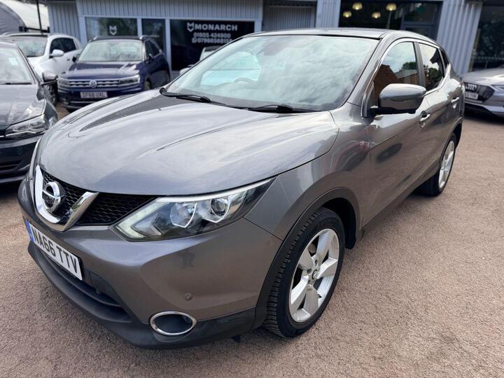 Nissan QASHQAI 1.5 DCi N-Connecta 2WD Euro 6 (s/s) 5dr