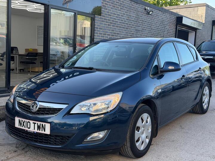 Vauxhall Astra 1.7 CDTi Exclusiv Euro 5 5dr
