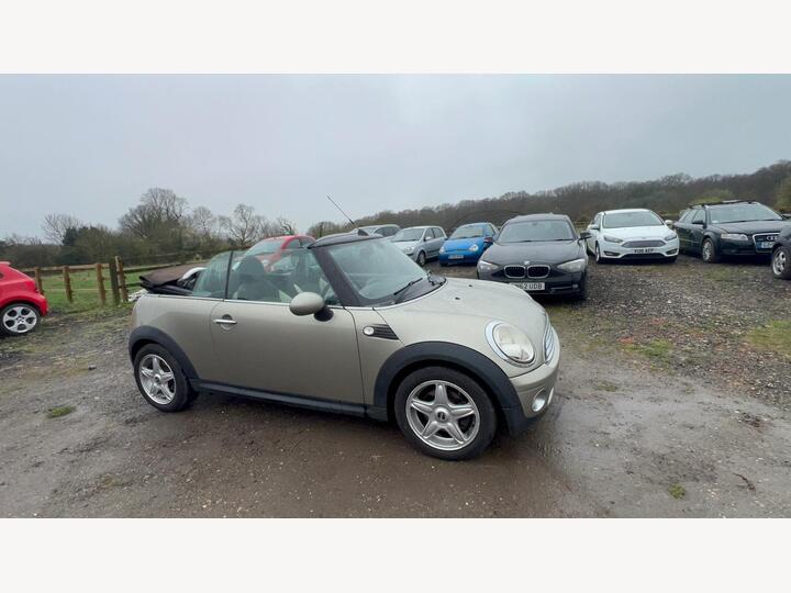MINI Convertible 1.6 Cooper Euro 4 2dr