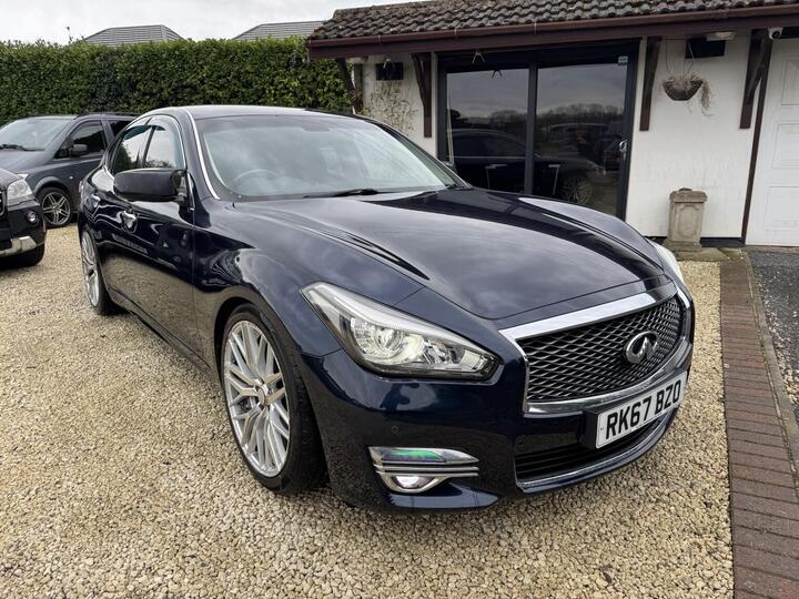 Infiniti Q70 2.2d Premium Auto Euro 6 (s/s) 4dr