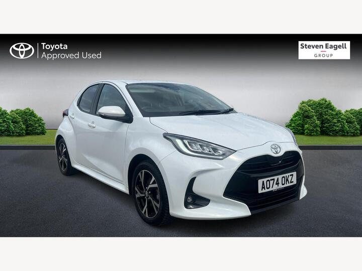 Toyota Yaris 1.5 VVT-h Design E-CVT Euro 6 (s/s) 5dr
