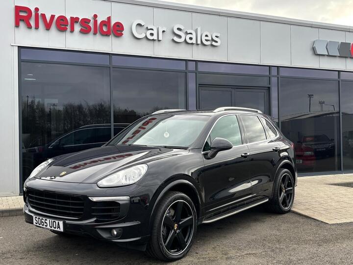 Porsche Cayenne 3.0 TD V6 TiptronicS 4WD Euro 6 (s/s) 5dr Porsche Cayenne 3.0 TD V6 TiptronicS 4WD Euro 6 (s/s) 5dr