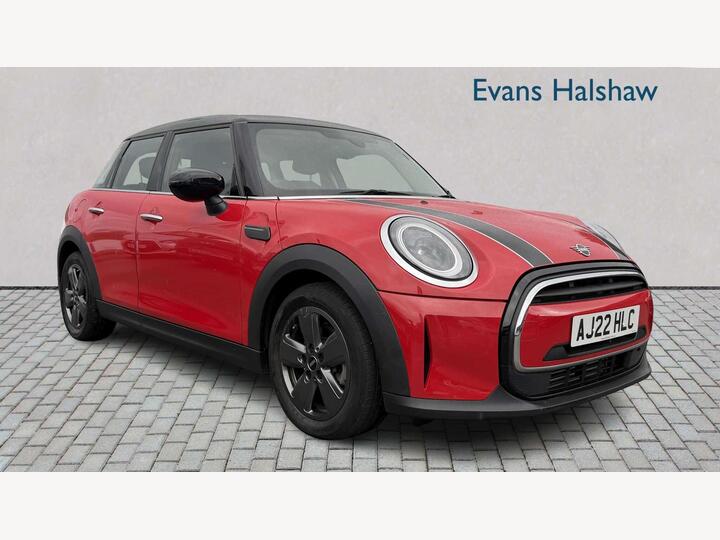 MINI HATCHBACK 1.5 Cooper Classic Euro 6 (s/s) 5dr