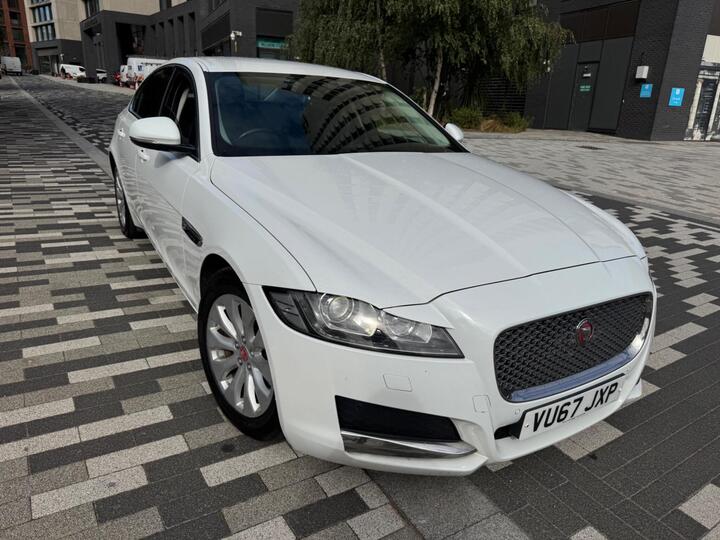 Jaguar XF 2.0d Portfolio Euro 6 (s/s) 4dr