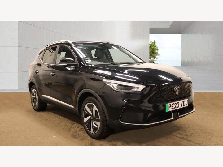 MG MG ZS 51.1kWh Trophy Auto 5dr