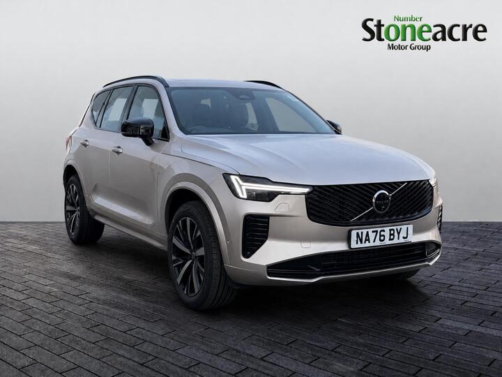 Volvo XC90 2.0 B5 MHEV Plus Auto 4WD Euro 6 (s/s) 5dr