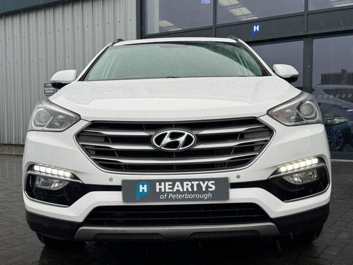 Hyundai SANTA FE 2.2 CRDi Blue Drive Premium Auto 4WD Euro 6 (s/s) 5dr (7 Seat)