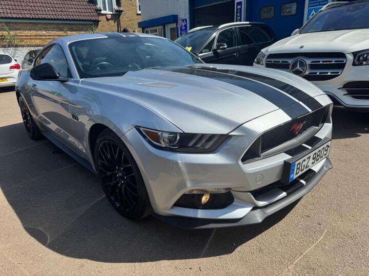 Ford Mustang 5.0 V8 GT Fastback Euro 6 2dr