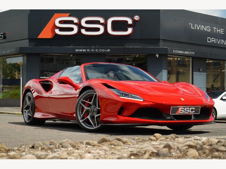 Ferrari F8 Spider 3.9T V8 F1 DCT Euro 6 (s/s) 2dr Ferrari F8 Spider 3.9T V8 F1 DCT Euro 6 (s/s) 2dr