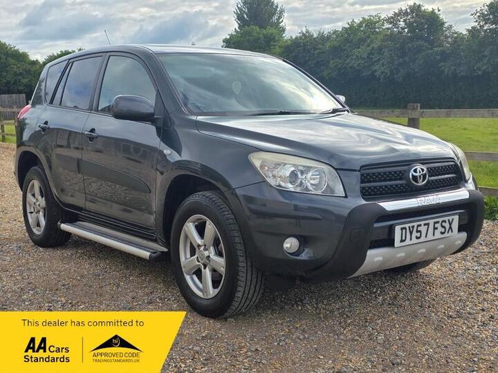 Toyota RAV4 2.0 XT-R 4WD 5dr