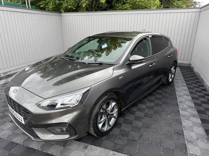 Ford FOCUS 1.0T EcoBoost ST-Line Euro 6 (s/s) 5dr