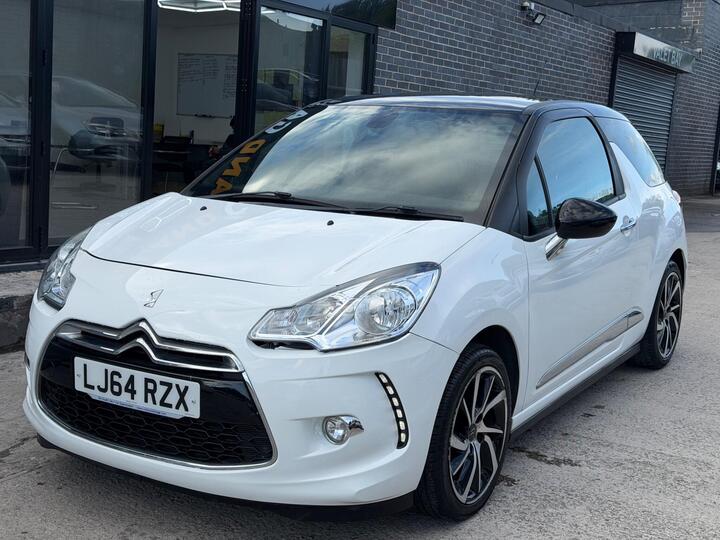 Citroen DS3 1.6 E-HDi DStyle Plus Euro 5 (s/s) 3dr Citroen DS3 1.6 E-HDi DStyle Plus Euro 5 (s/s) 3dr