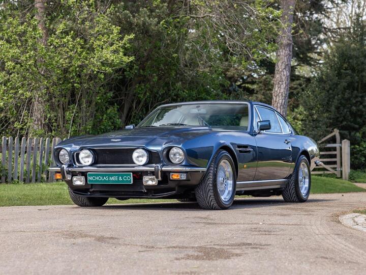 Aston Martin V8 5.3 2dr