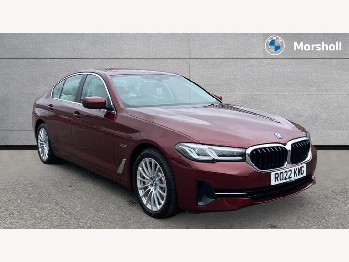 BMW 5 Series 2.0 530e 12kWh SE Steptronic XDrive Euro 6 (s/s) 4dr BMW 5 Series 2.0 530e 12kWh SE Steptronic XDrive Euro 6 (s/s) 4dr