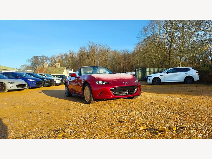 Mazda MX-5 1.5 SKYACTIV-G Exclusive-Line Roadster Euro 6 (s/s) 2dr