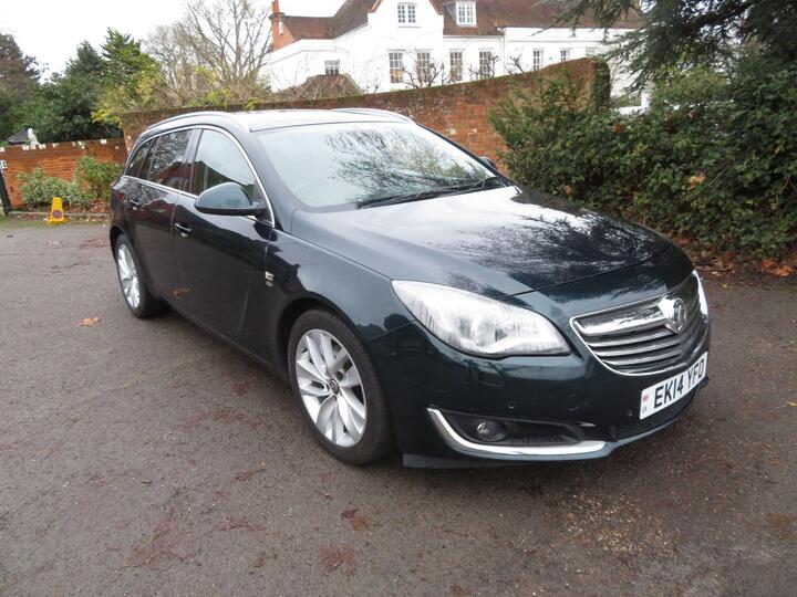 Vauxhall Insignia 2.0 CDTi EcoFLEX Elite Nav Sports Tourer Euro 5 (s/s) 5dr Vauxhall Insignia 2.0 CDTi EcoFLEX Elite Nav Sports Tourer Euro 5 (s/s) 5dr
