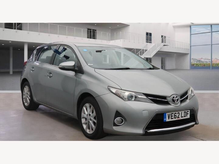 Toyota Auris 1.6 V-Matic Icon Euro 5 5dr Toyota Auris 1.6 V-Matic Icon Euro 5 5dr