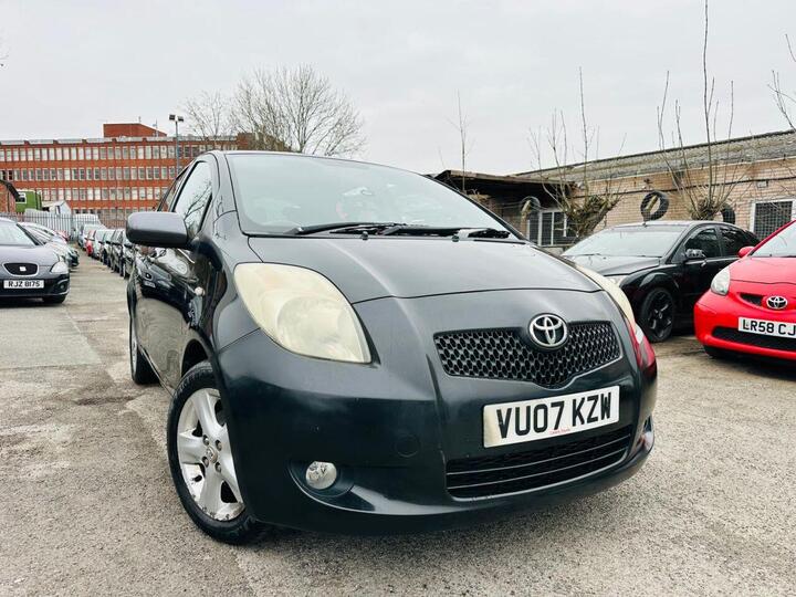 Toyota YARIS 1.3 T Spirit Multimode 5dr Toyota YARIS 1.3 T Spirit Multimode 5dr