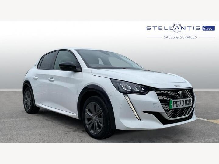 Peugeot E-208 50kWh Allure Premium + Auto 5dr (7.4kW Charger) Peugeot E-208 50kWh Allure Premium + Auto 5dr (7.4kW Charger)