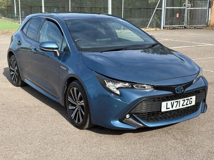 Toyota Corolla 1.8 VVT-h Design CVT Euro 6 (s/s) 5dr